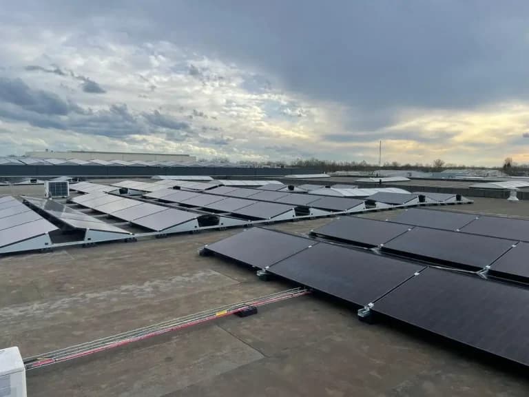 Zonnepanelen installatie door Voltios Energie
